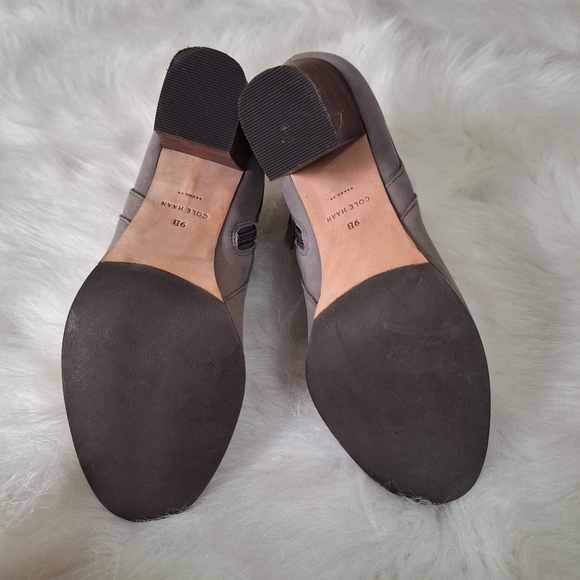 Cole Haan Grey Suede Leather Heeled Ankle Booties Sz 9B - Picture 11 of 11